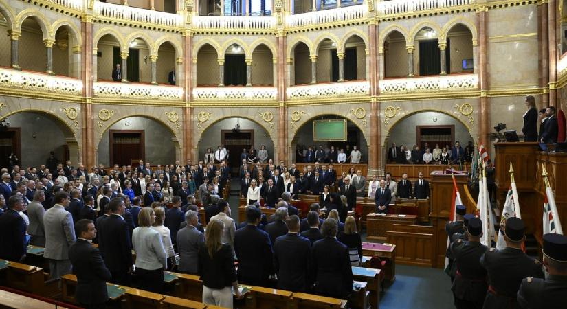 Együtt szavazott a Tisza és a Mi Hazánk, sürgős tárgyalásba vették az EU-s forrásokkal kapcsolatos törvényjavaslatot