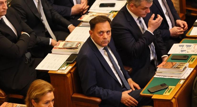 Pócs János azt ígéri, lerántja a leplet a Zsolti bácsi-ügyről