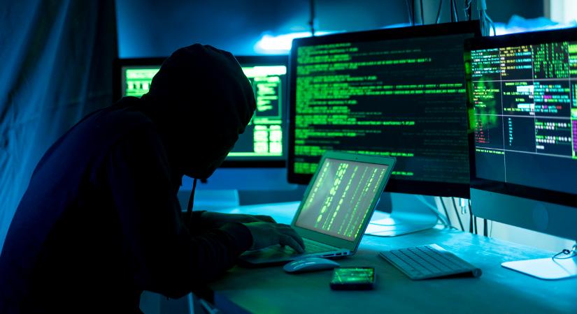 Pillanatok alatt 47 milliót emelt le egy bankszámláról egy csaló