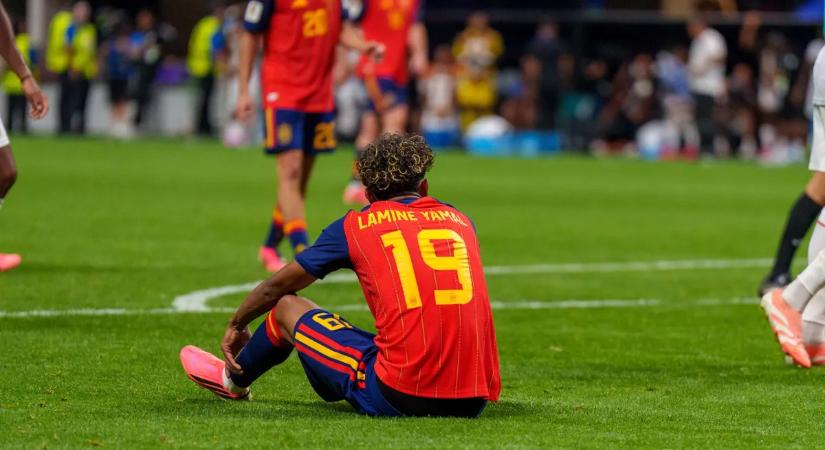 Elszabadultak az indulatok vb-n, darabokra szedik a spanyol válogatottat blama után