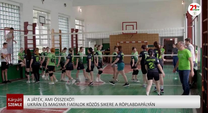 A játék, ami összeköt: ukrán és magyar fiatalok közös sikere a röplabdapályán (videó)