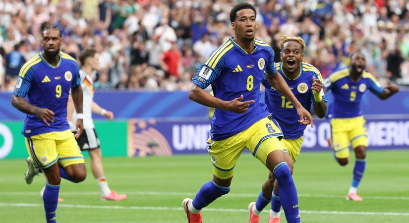 Babos Gábor a curacaói tengerparton élte át a karibi csapat vb-debütálását