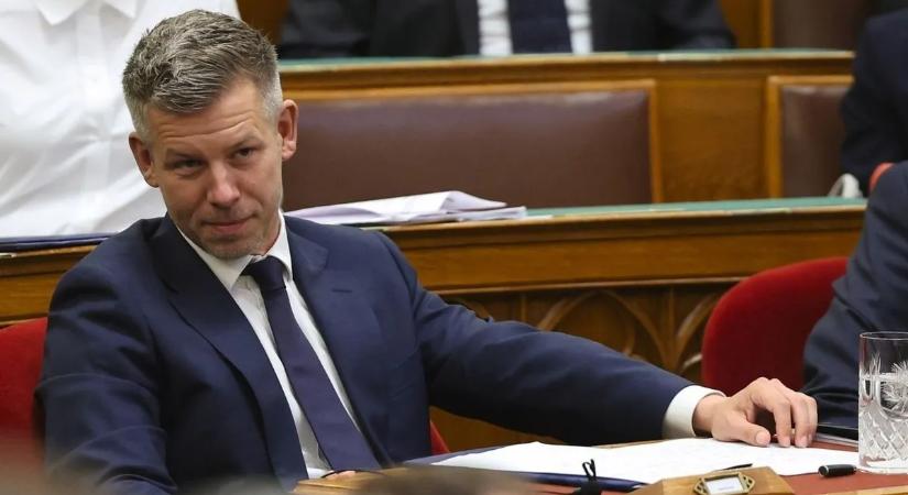 Magyar Péter kitért a válasz elől: nem mondta meg, mi lesz a kamatstoppal