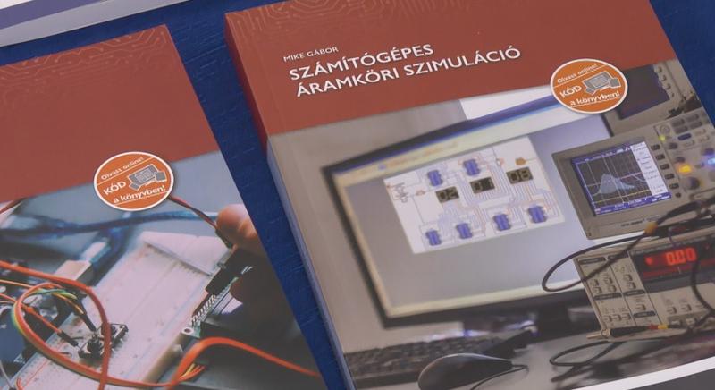 Hiánypótló könyvet írt a kaposvári informatikus