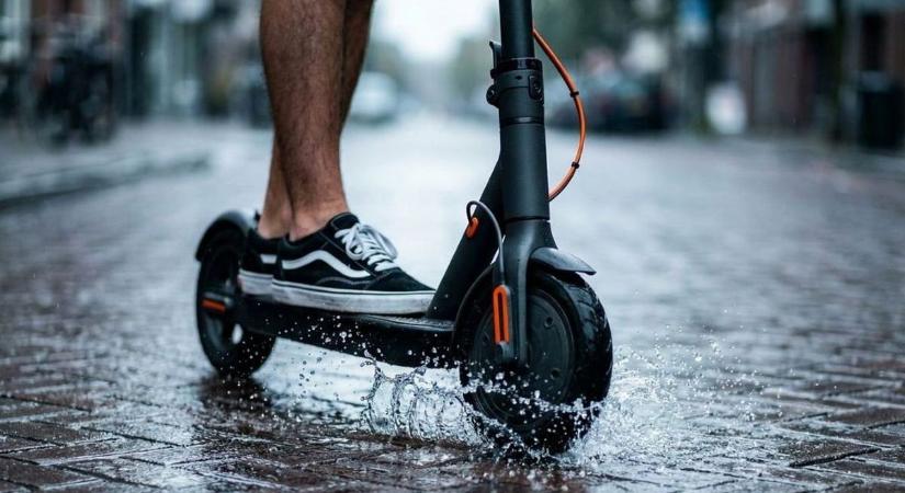 1,8 millióra büntették a részeg e-rollerest: másfél évre a jogosítványát is elvették