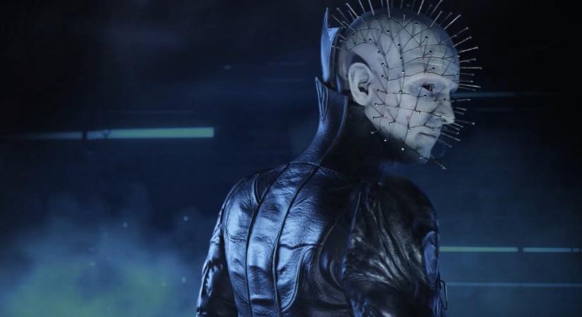 Ekkor jön a Hellraiser-játék, ami megint kapott egy gusztustalan előzetest