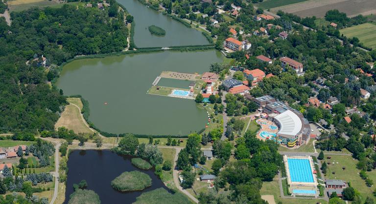 Hat év után újraéledhet a legendás fürdő, újabb lépést tett az önkormányzat