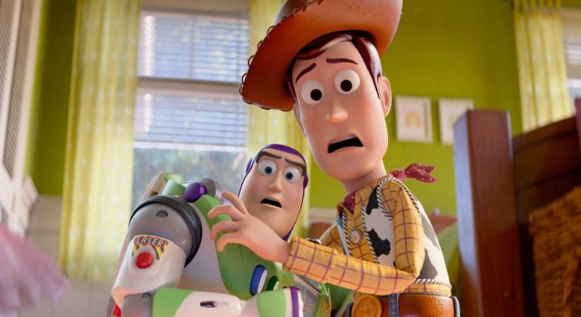 A Toy Story 5-től mélységesen elszégyelljük magunkat, hogy e percben is a telefont nyomkodjuk