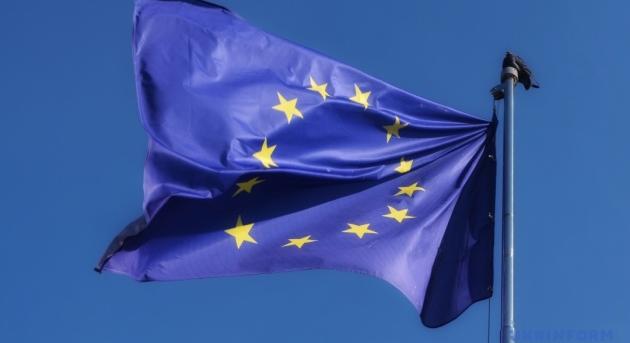 Az Európai Unió Tanácsa egy évvel meghosszabbította a Krím illegális annektálása miatti bevezetett szankciókat
