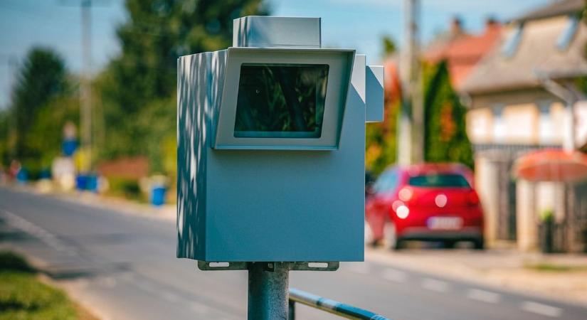 Új helyszíneken csaphatnak le a gyorshajtókra: újabb trafiboxok érkeznek Szabolcs vármegyébe! Mutatjuk, hová fogják telepíteni az eszközöket!