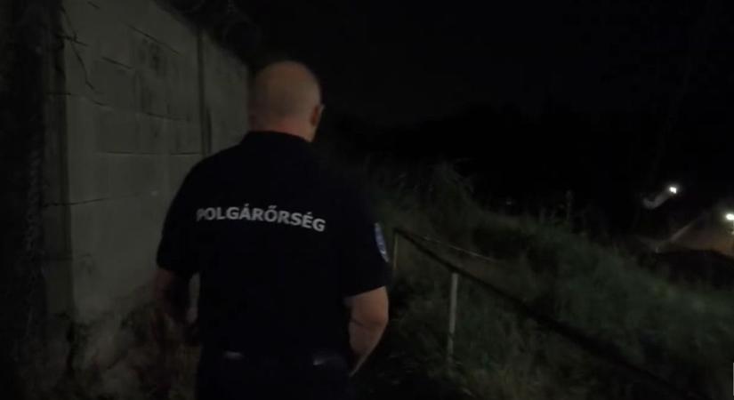 Az éjszakai Eger egészen más, mint amit a legtöbben ismernek – polgárőrrel merültünk a város sötétjébe (videóval)