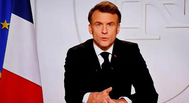 Macron válaszolt Trump fenyegetésére, miszerint vámot vet ki a francia borokra