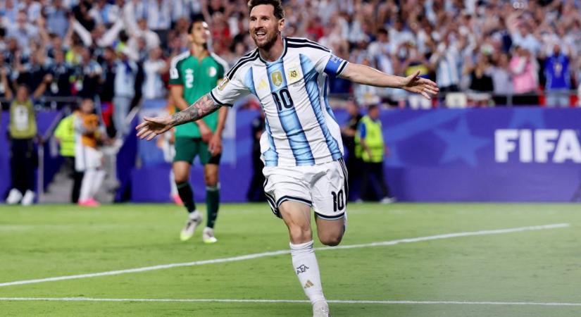 Elfogytak a jelzők: Messi rekordot jelentő triplával indította a vébét