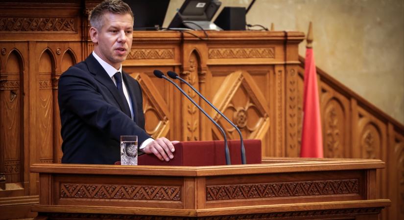Neue Zürcher Zeitung: Van kockázat Magyar Péterék elszámoltatásában