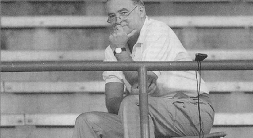 23 ÉVE NINCS JÓ ESTÉT, JÓ SZURKOLÁST!: FÁJDALMAS LEVÉL KNÉZY JENŐNEK