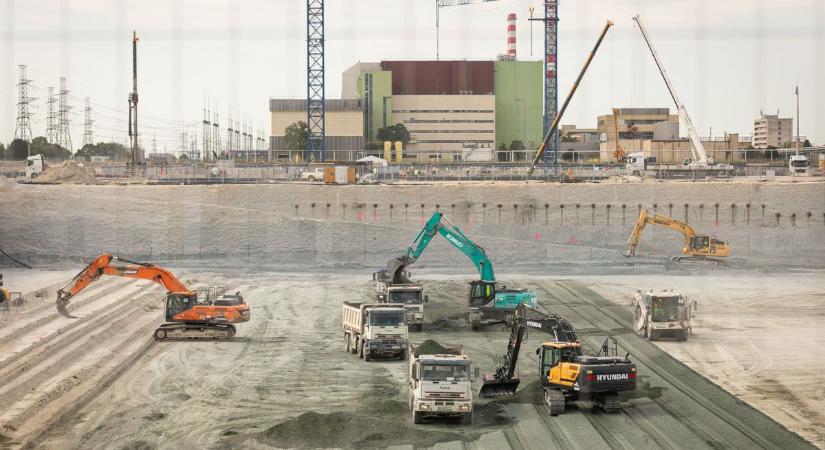 Féltávnál tart a munka Paks II-nél – több mint félmillió köbméter földet mozgatnak meg (fotókkal)