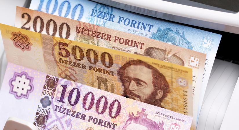 Már 772 ezer forint felett jár a magyarok átlagbére a KSH szerint