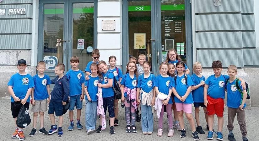 Nem mindennapi kaland várta a nyíregyházi tanulókat: játék közben tanultak a fiatalok