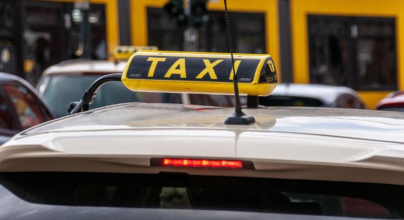 Egy évtizeden belül megjelenhetnek az önvezető taxik Debrecenben – videóval