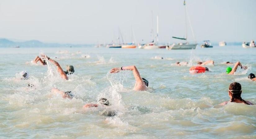 Aki lemaradt, kimarad? Lezárták a nevezést a Balaton-átúszásra
