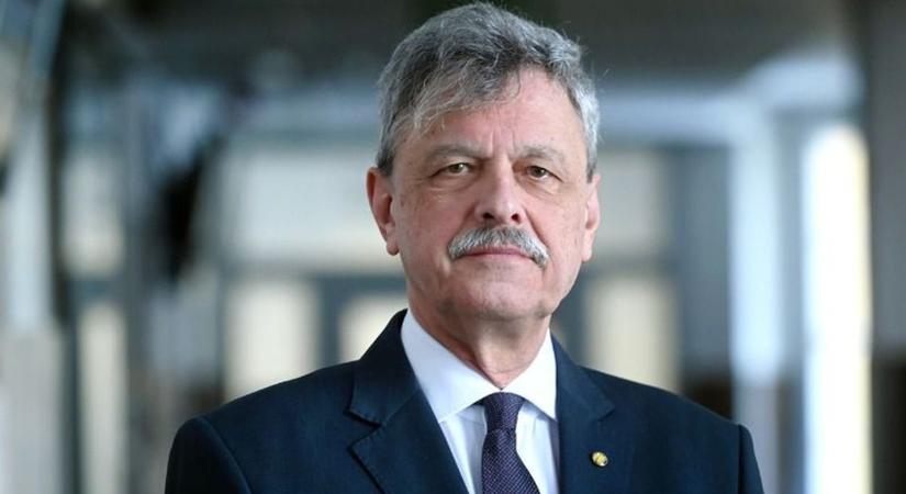 Töretlen a bizalom: továbbra is a Debreceni Egyetem dékánja vezeti a MAB Orvosképzési Kollégiumát!