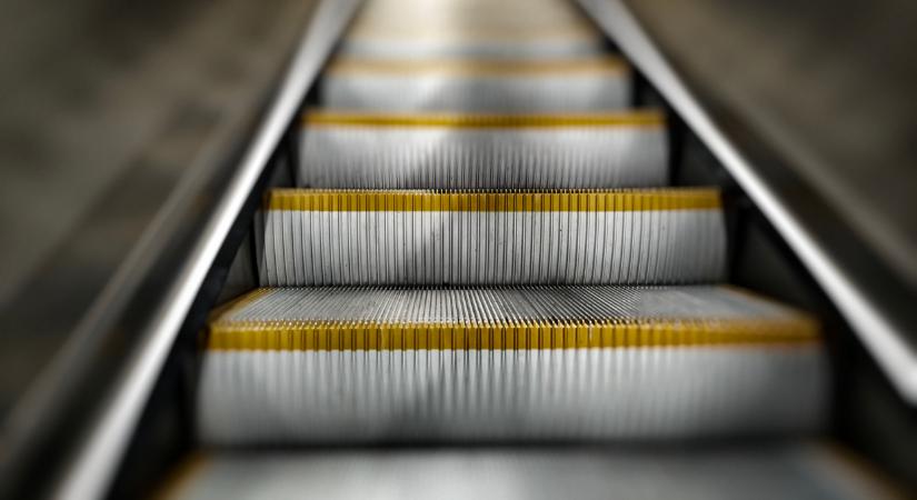 Nem árulja el a BKV, mennyit kapnak a filmforgatásért, ami miatt leáll az M2-es metró a hétvégén