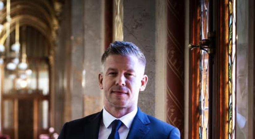 Magyar Péter: „A közpénz visszakapja közpénz jellegét”