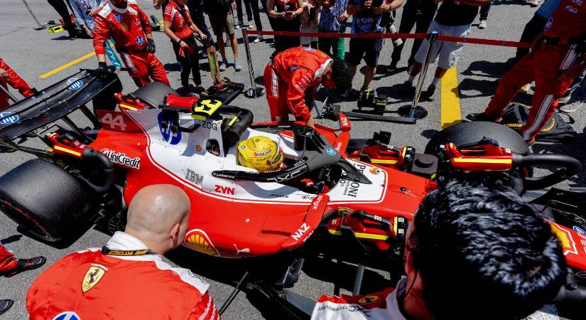 Hamiltonnak nem elég vörös a Ferrari