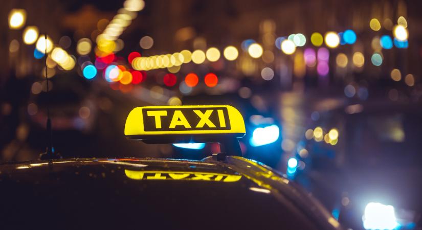 Elrabolták, megverték és Mladenovacig fuvaroztatták magukat a taxissal, majd kirabolták