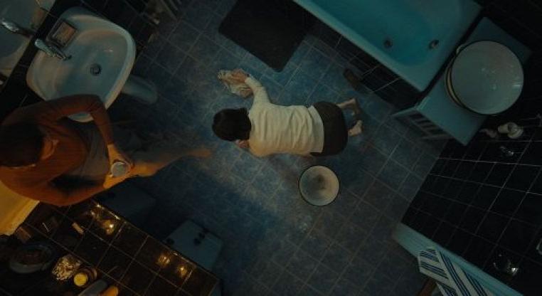 Itt érzem magam otthon: Thriller és politikai szatíra is (kritika)