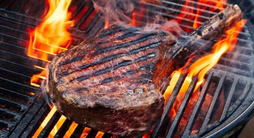 Ezért szárad ki vagy ég meg a hús grillezéskor - 5 hiba, amit ne kövess el
