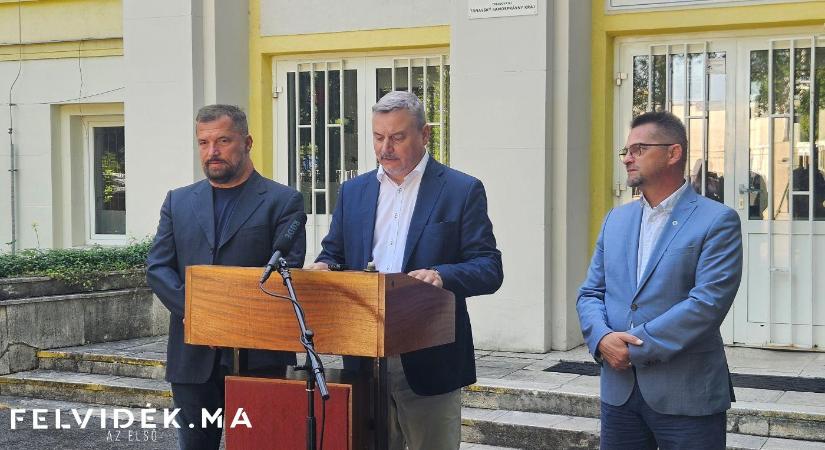 Saját forrásból bővíti a középiskolai férőhelyeket Nagyszombat megye Dunaszerdahelyen