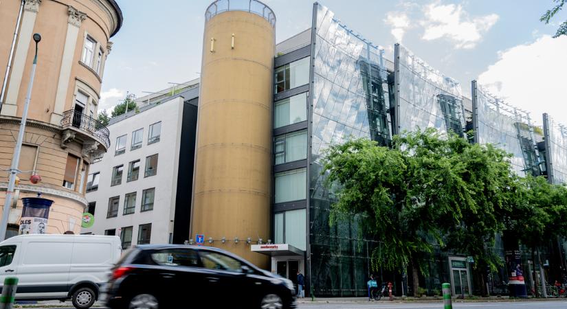 A szerkesztőség háromnegyedét kirúgták az Origónál, megszólaltak a távozó újságírók