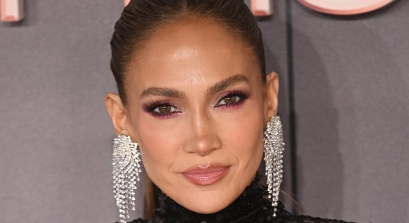Bénultan esett össze Jennifer Lopez: "Nem látok semmit!"