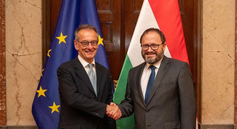 Máris Magyarországra jött az európai nagybank embere, a pénzügyminiszter fogadta: óriási pénzek sorsáról tárgyaltak - berobbanhatnak a beruházások