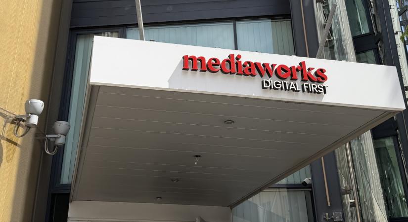 Több százezer dollárt fizetett a Mediaworks a trumpista amerikai médiavállalatnak