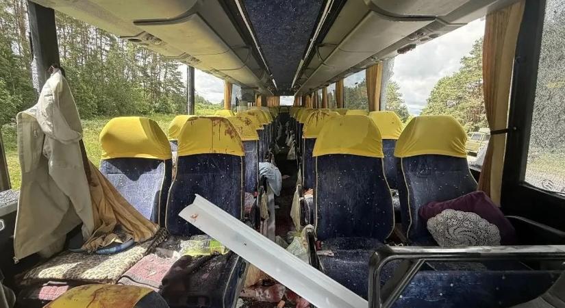 Putyin azonnali intézkedést rendelt el a gyermekeket szállító busz elleni ukrán támadás után