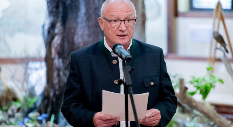 Helyettes államtitkár az Indexnek: El kell tüntetnünk a tarvágást