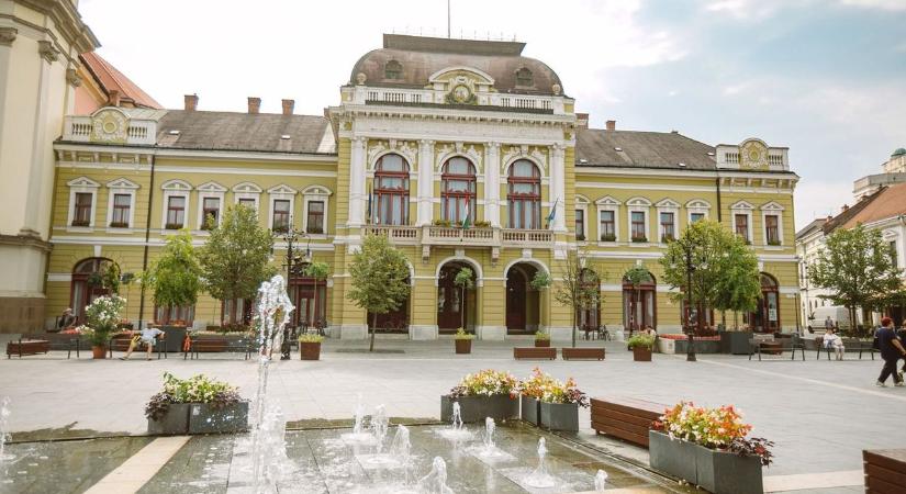 Különleges, új plakátok jelenhetnek meg hamarosan Eger utcáin