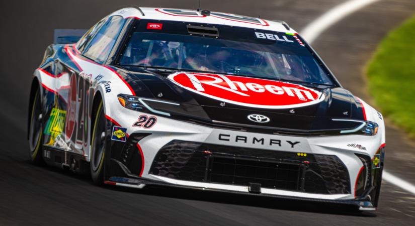 A NASCAR kiadta az engedélyt a JGR-nek, így akár már ezen a hétvégén debütálhat a Cupban Brent Crews