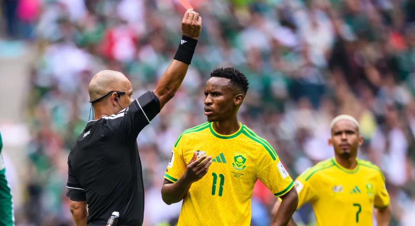 Már aligha játszik a vb-n a taslit adó dél-afrikai játékos