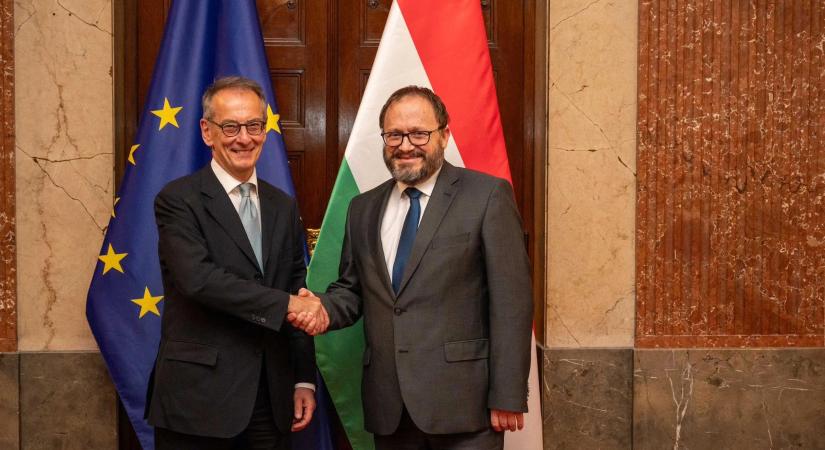 Az EBRD alelnökével tárgyaltak magyar miniszterek