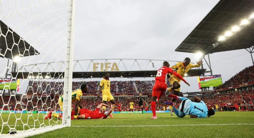 0.14-es xG a két csapattól egy félidő alatt – eddig nem lesz klasszikus a Panama–Ghána