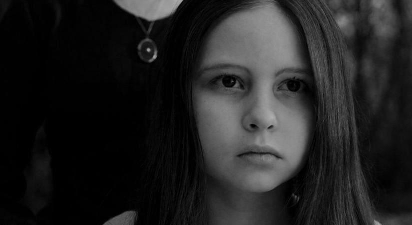 Meghalt Daveigh Chase, A kör színésznője