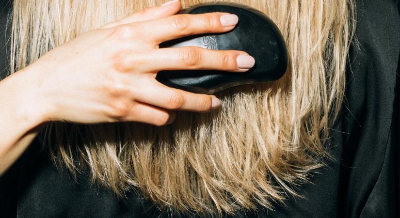 A 4 leggyakoribb ápolási hiba, ami teljesen tönkreteszi a hajad - így csináld helyette