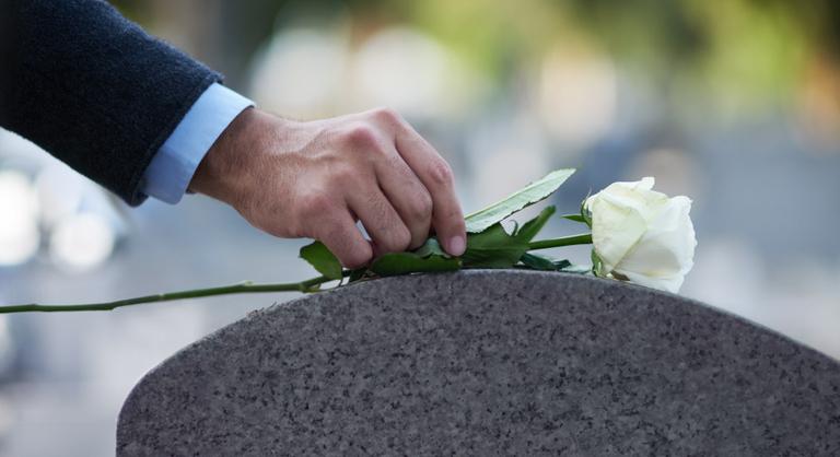 Ha elhunyt szerettünkkel szeretnénk házasságot kötni, egy európai uniós országban megtehetjük