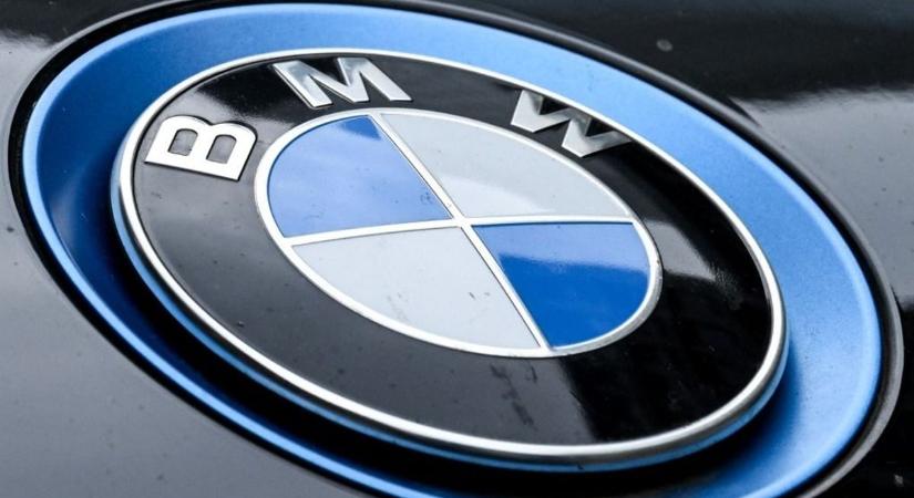 Hiába a debreceni siker, drasztikus profitwarningot adott ki a BMW; a VW-nél meg a túl magasnak ítélt osztalék miatt áll a bál
