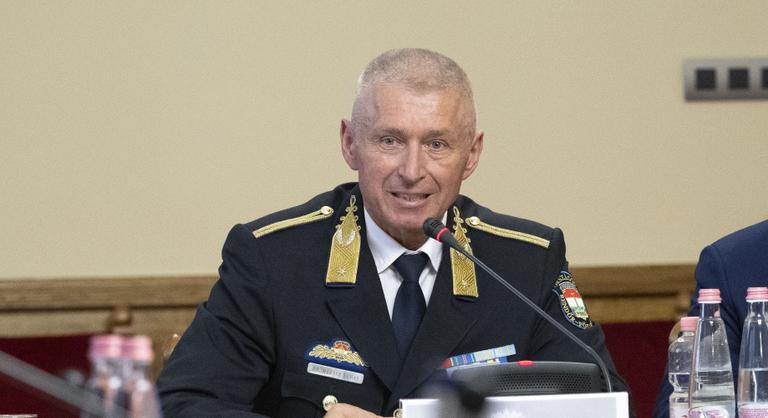 Az új országos rendőrfőkapitány szerint le kell taposni azt, aki bűnözésre adja a fejét