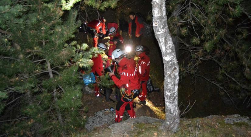 Eltévedt német turistákat mentettek meg a hegyimentők Torockó környékén