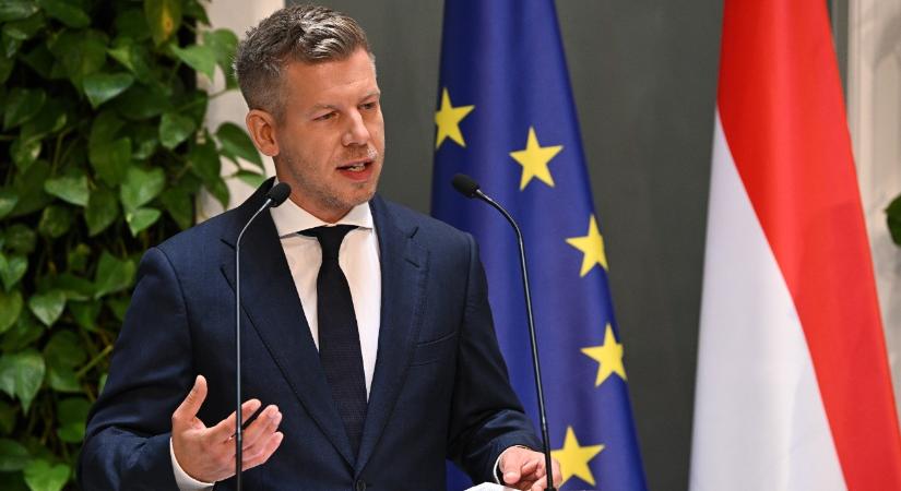 Első uniós csúcsára repült Magyar Péter, nagy a tét